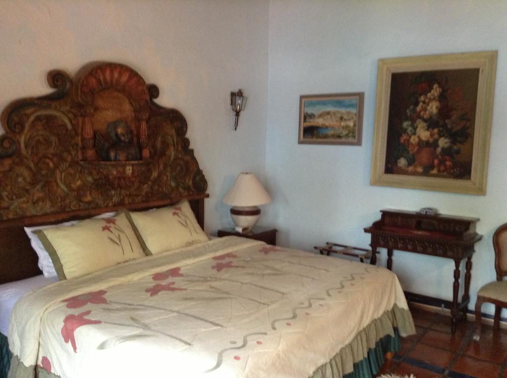 Hotel Boutique Casa Fantasia Пуэрто-Вальярта Экстерьер фото